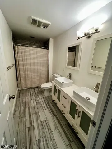 $7,200 | 39 Gray Street, Montclair, NJ 07042