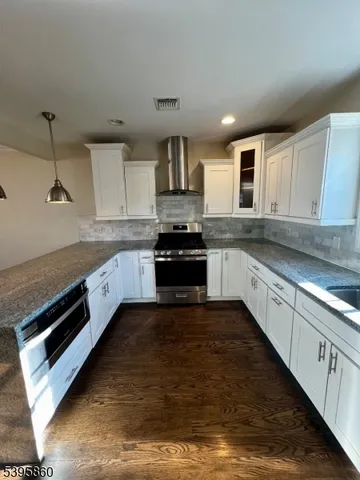 $7,200 | 39 Gray Street, Montclair, NJ 07042