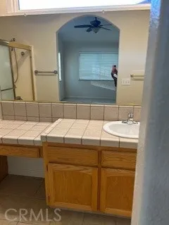 a bathroom with a bath tub