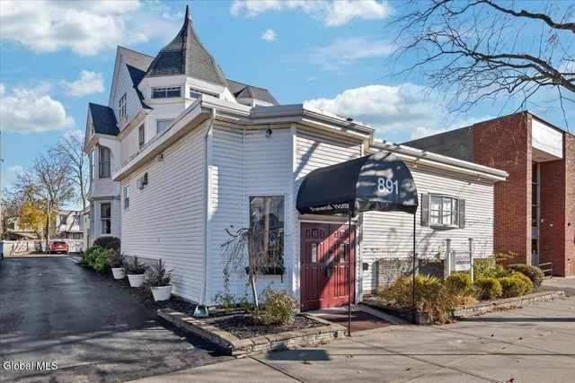 $405,000 | 891 Madison Avenue, Albany, NY 12208