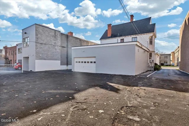 $405,000 | 891 Madison Avenue, Albany, NY 12208