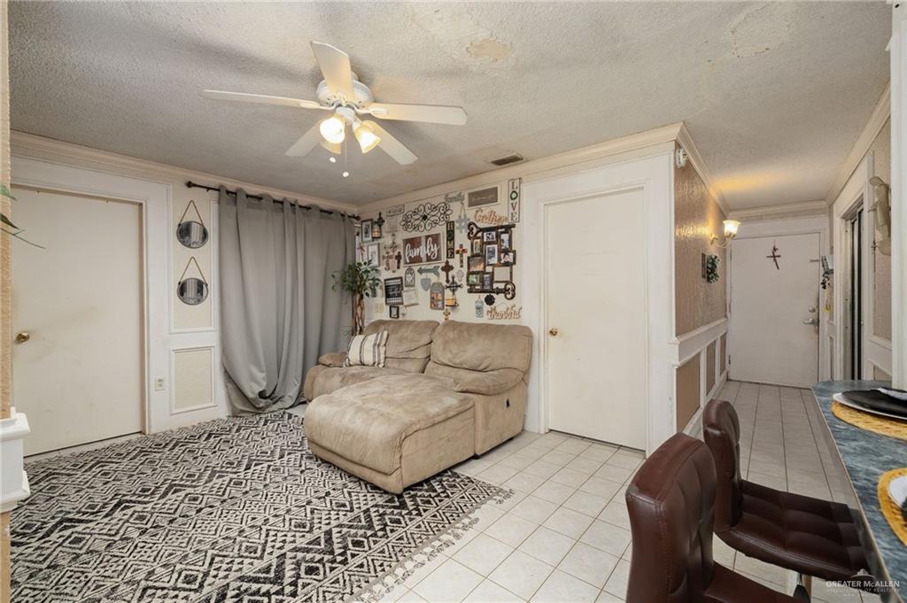 1069 Paisano Street Roma, TX 78584 - Photo 5 of 15 Gallery Image 5