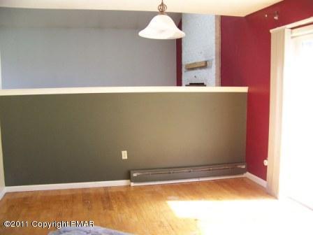 251 Maplewood Road Wind Gap, PA 18091 - Photo 3 of 5 Dining Area