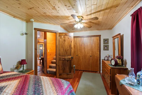 $1,195,000 | 38720 S Landing, Crosslake, MN 56442