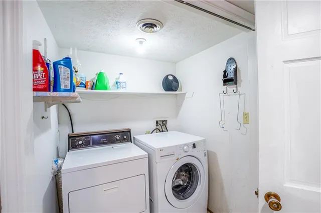 $380,000 | 1721 Driftwood Place, Snellville, GA 30078