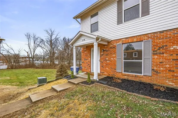$144,900 | 621 Westwood S Drive, Unit A, Festus, MO 63028