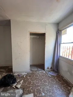 a view of a walk in closet