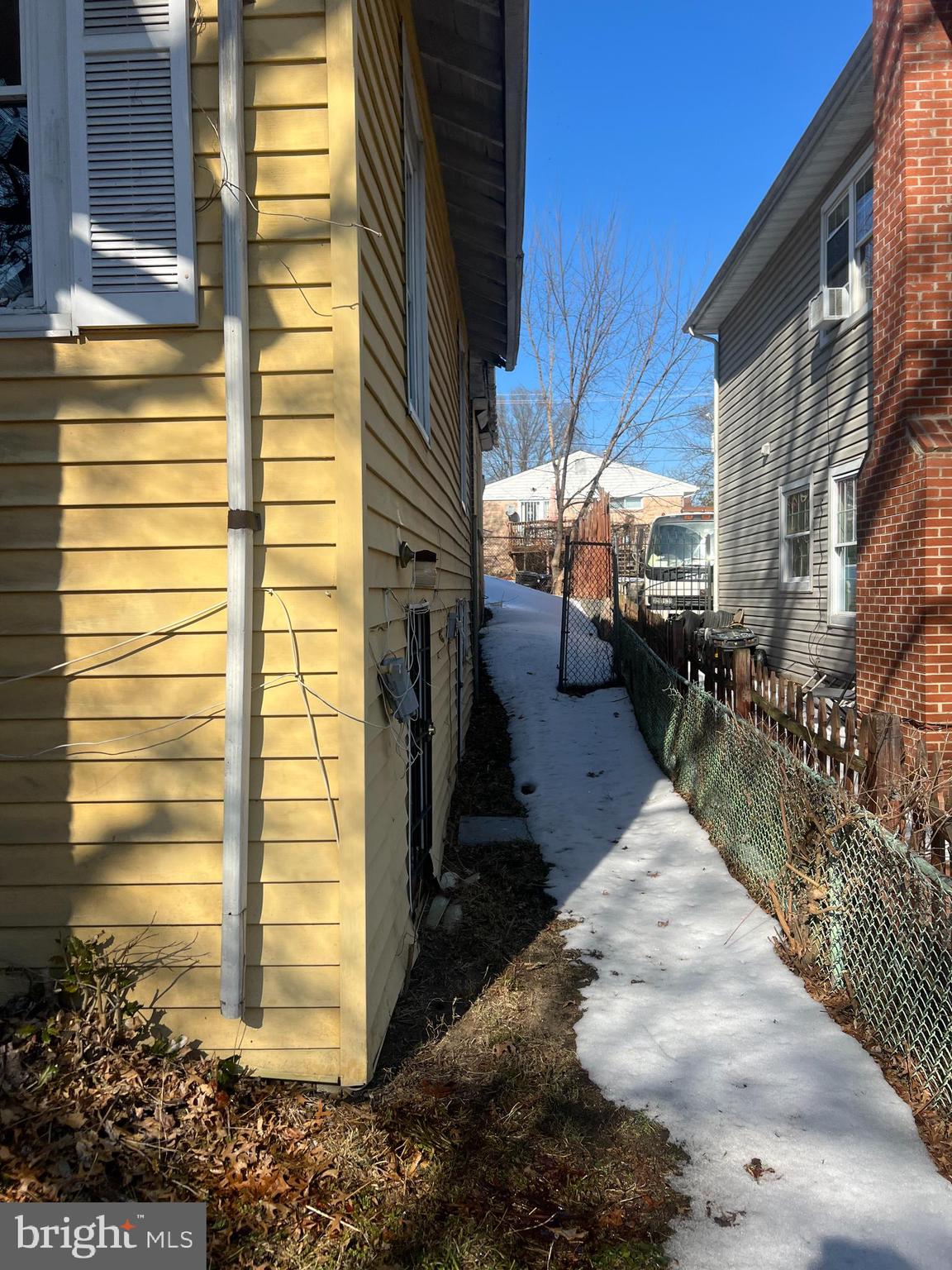 4530 Dix Street Northeast Washington, DC 20019 - Photo 22 of 23 a view of a backyard of the house