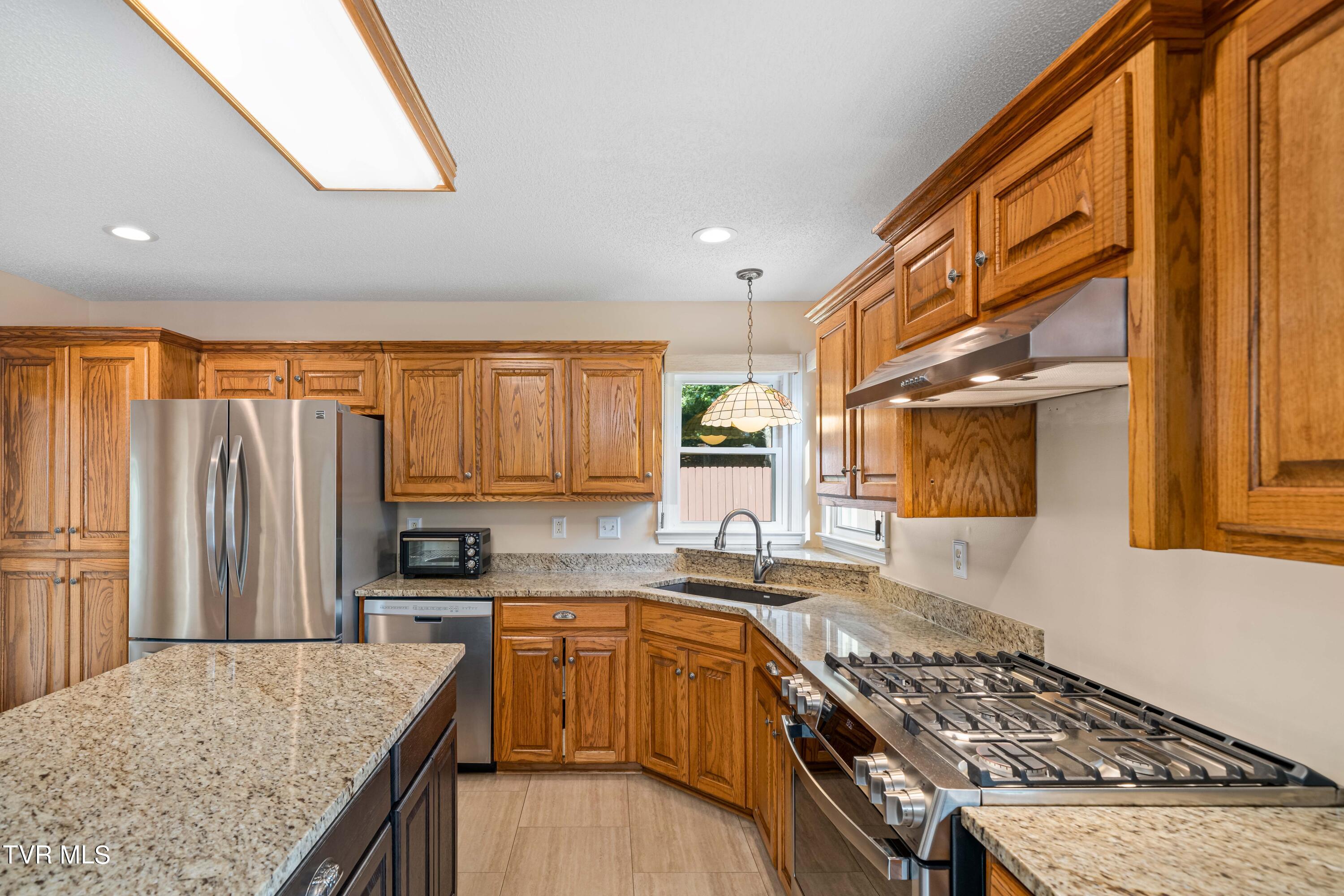 201 Reece Court North Jonesborough, TN 37659 - Photo 15 of 55 201 Reece Ct N (30 of 56)