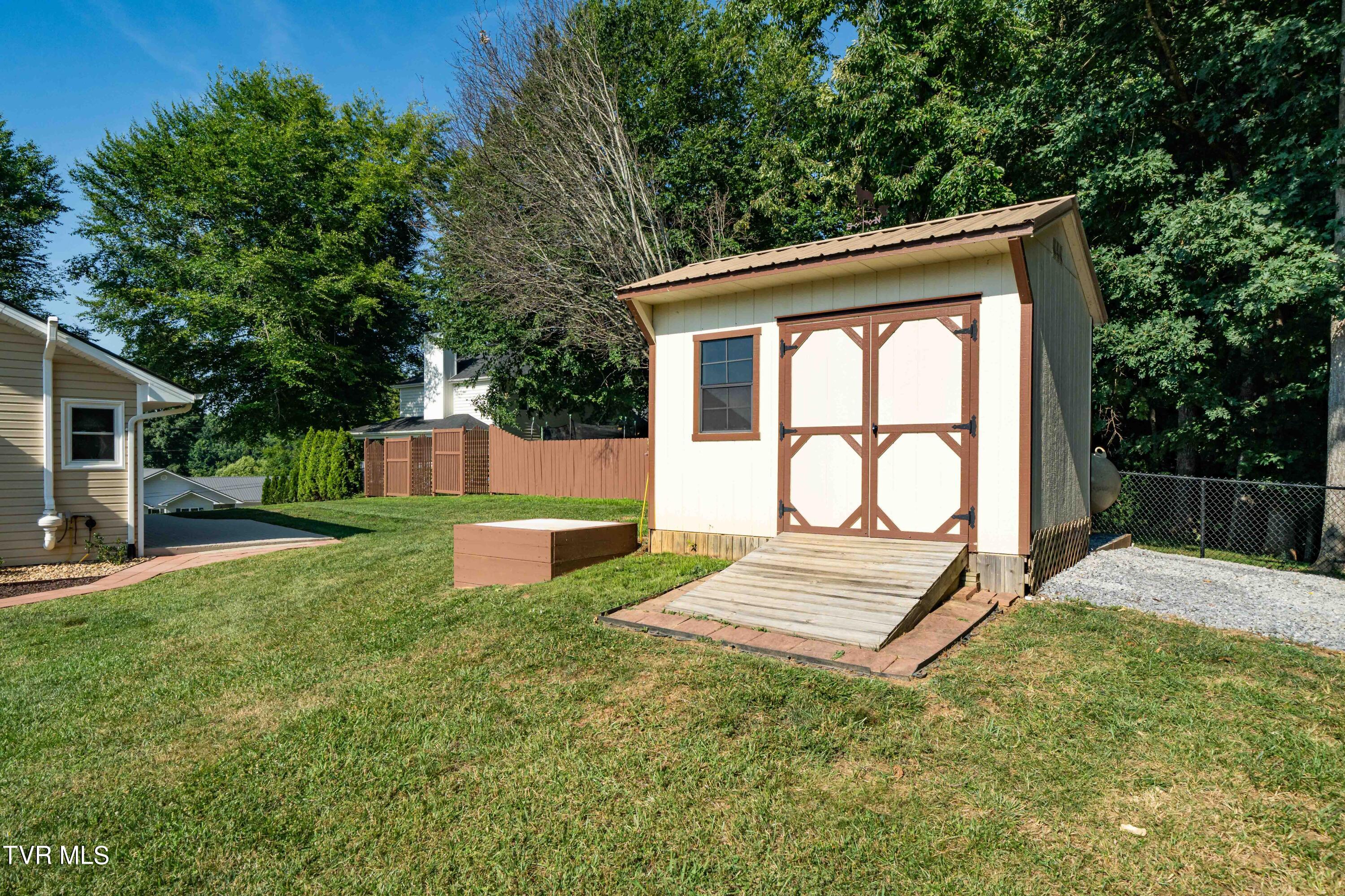 201 Reece Court North Jonesborough, TN 37659 - Photo 39 of 55 201 Reece Ct N (8 of 56)