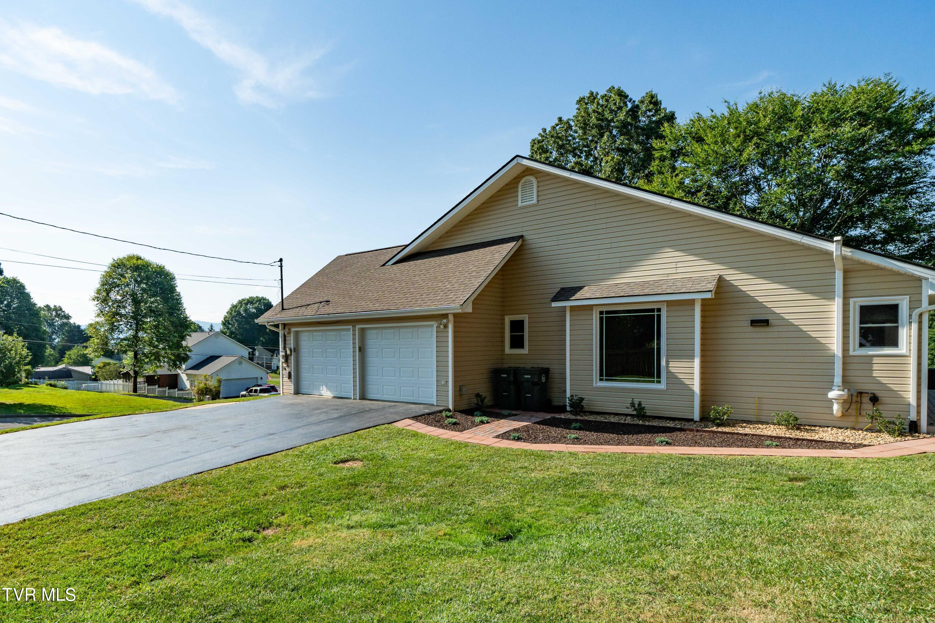 201 Reece Court North Jonesborough, TN 37659 - Photo 41 of 55 201 Reece Ct N (9 of 56)