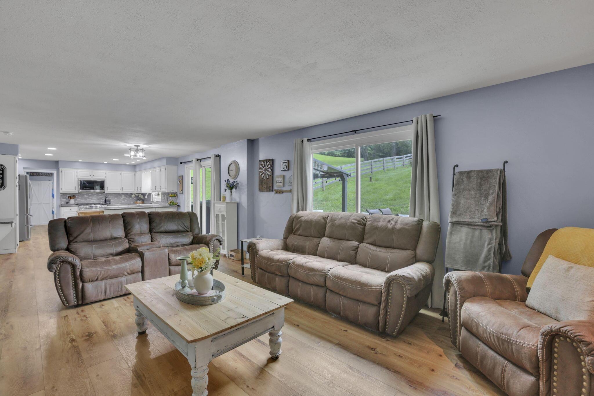 761 Beaver Run Road Southeast Hebron, OH 43025 - Photo 6 of 49 13-web-or-mls-4E7A1537