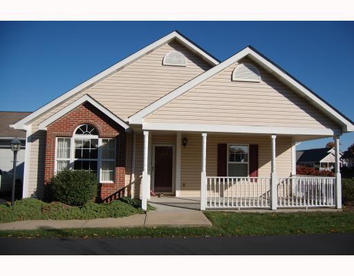 129 Rana Lane Gibsonia, PA 15044 - Photo 2 of 14 Exterior Front. Covered Entry & Level Driveway