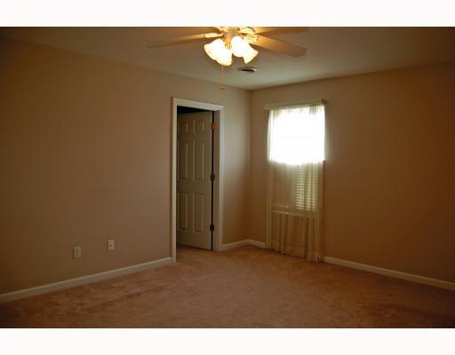 129 Rana Lane Gibsonia, PA 15044 - Photo 10 of 14 Master Bedroom. 1st Floor Master Bedroom