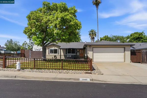 $785,000 | 2103 Deerwood Drive, Martinez, CA 94553
