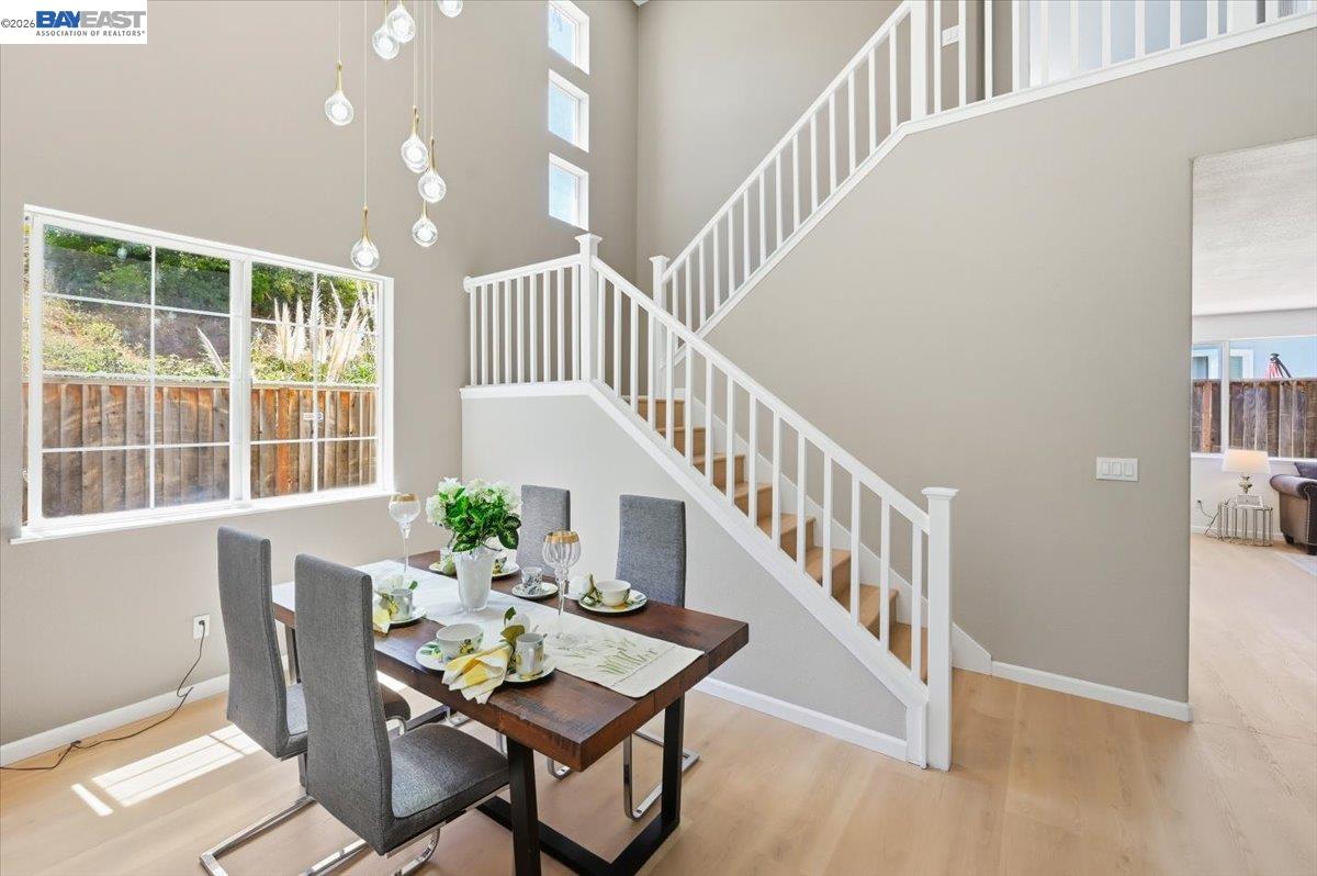 112 Ridgepoint Court Hercules, CA 94547 - Photo 8 of 63