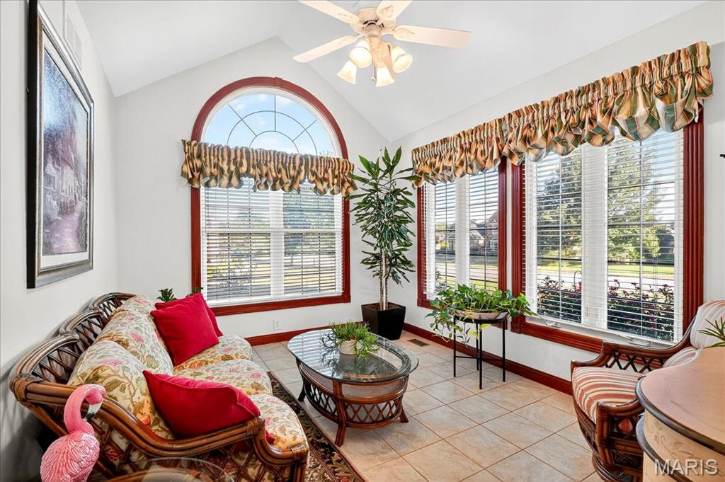 1676 Lancaster Drive O'Fallon, IL 62269 - Photo 26 of 76