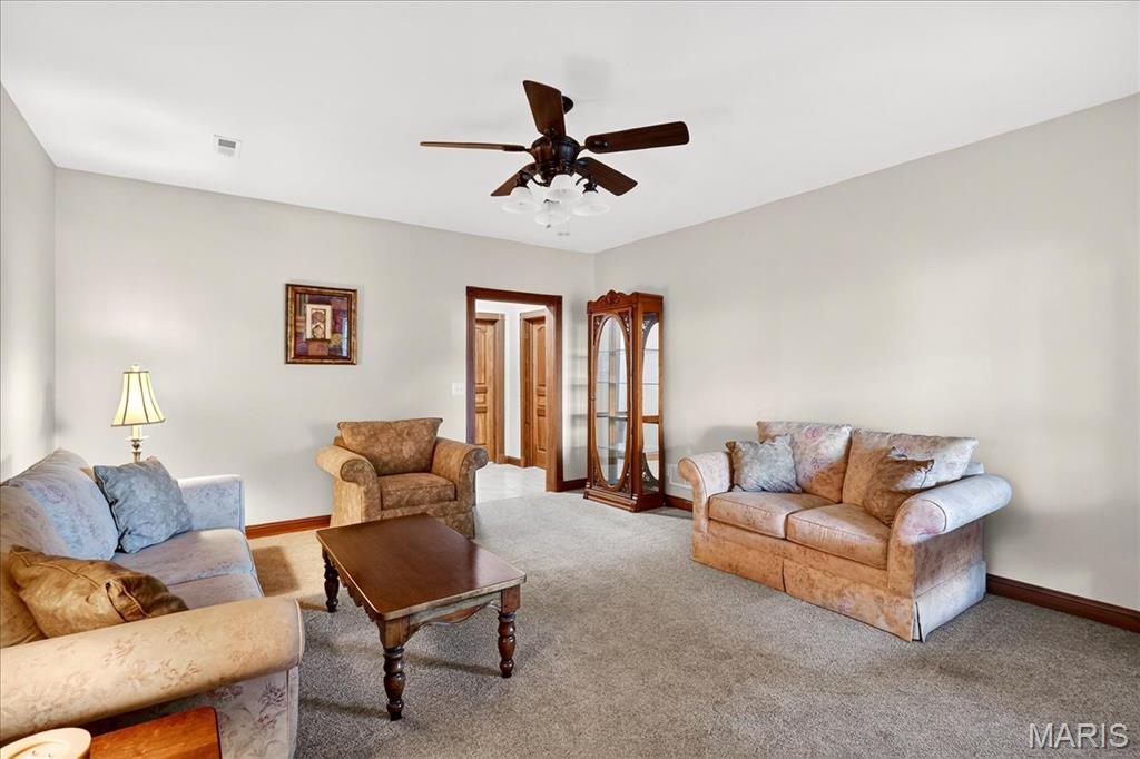 1676 Lancaster Drive O'Fallon, IL 62269 - Photo 41 of 76