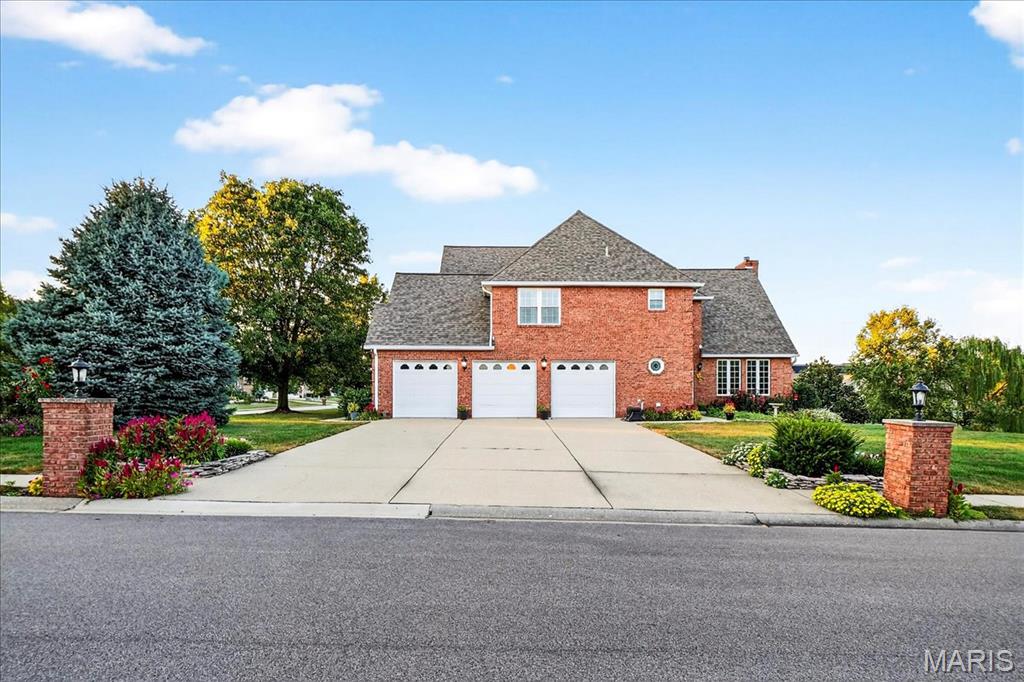 1676 Lancaster Drive O'Fallon, IL 62269 - Photo 53 of 76