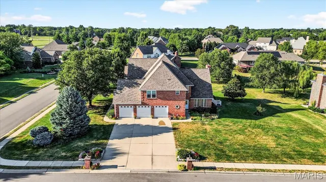 $949,000 | 1676 Lancaster Drive, O'Fallon, IL 62269