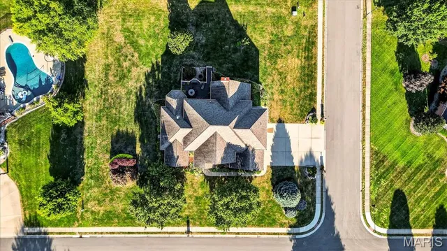 $949,000 | 1676 Lancaster Drive, O'Fallon, IL 62269