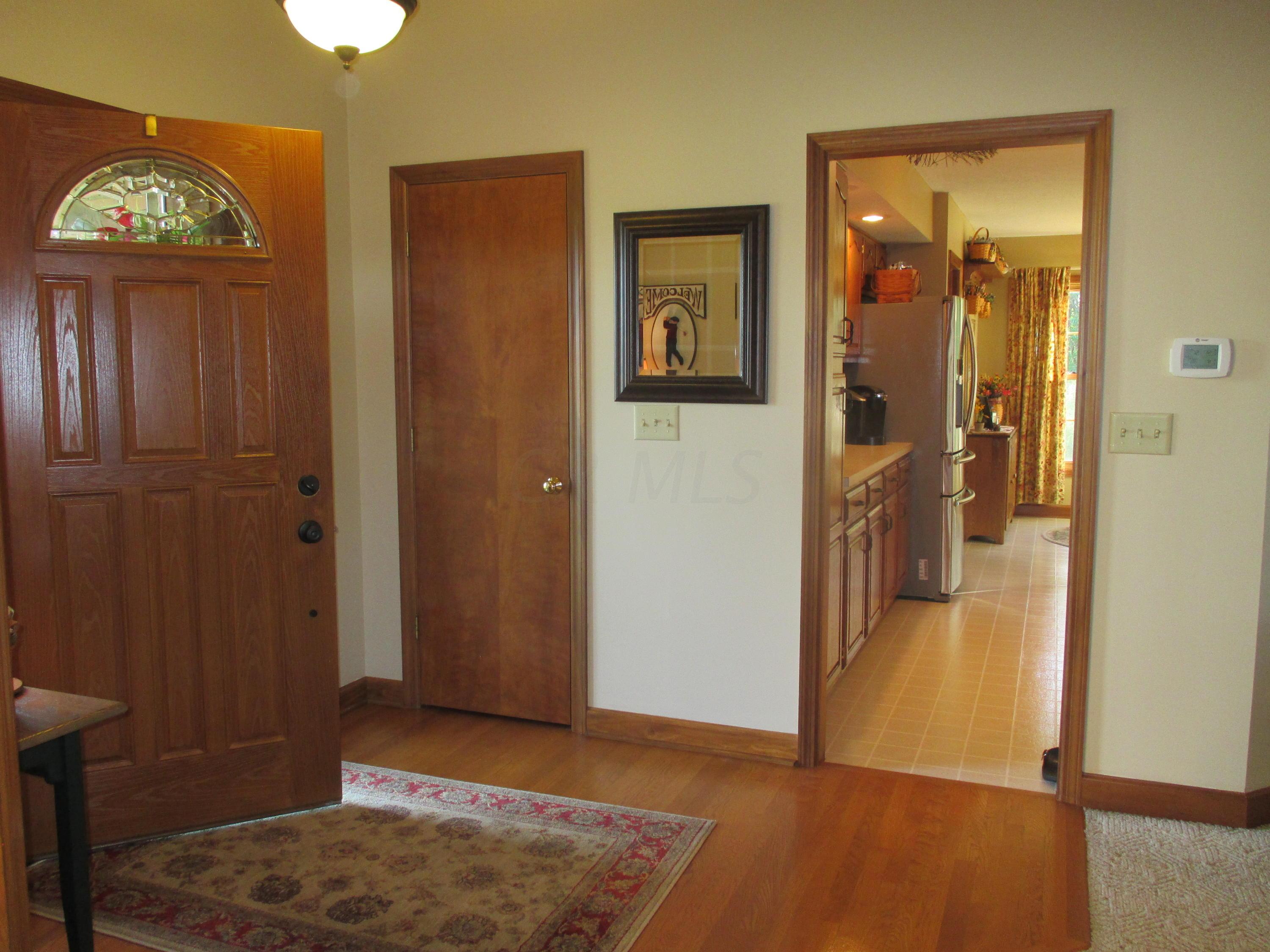 1450 Ginder Road Northwest Lancaster, OH 43130 - Photo 3 of 18 Gallery Image 3