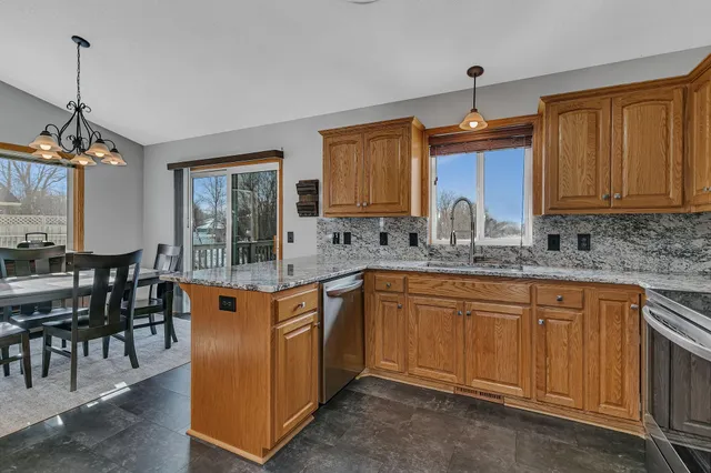 $374,900 | 417 13th Avenue North, Sartell, MN 56377