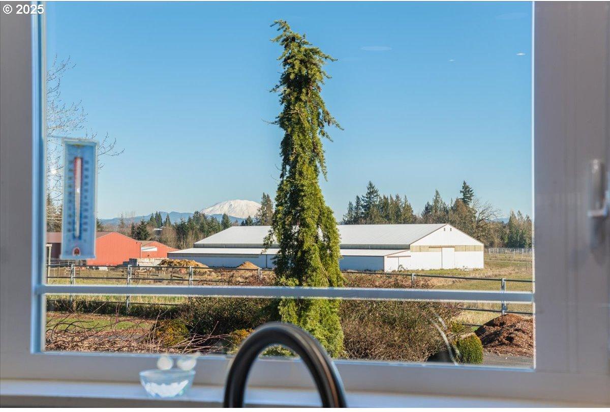 4205 Northwest 229th Street Ridgefield, WA 98642 - Photo 11 of 48 Gallery Image 11