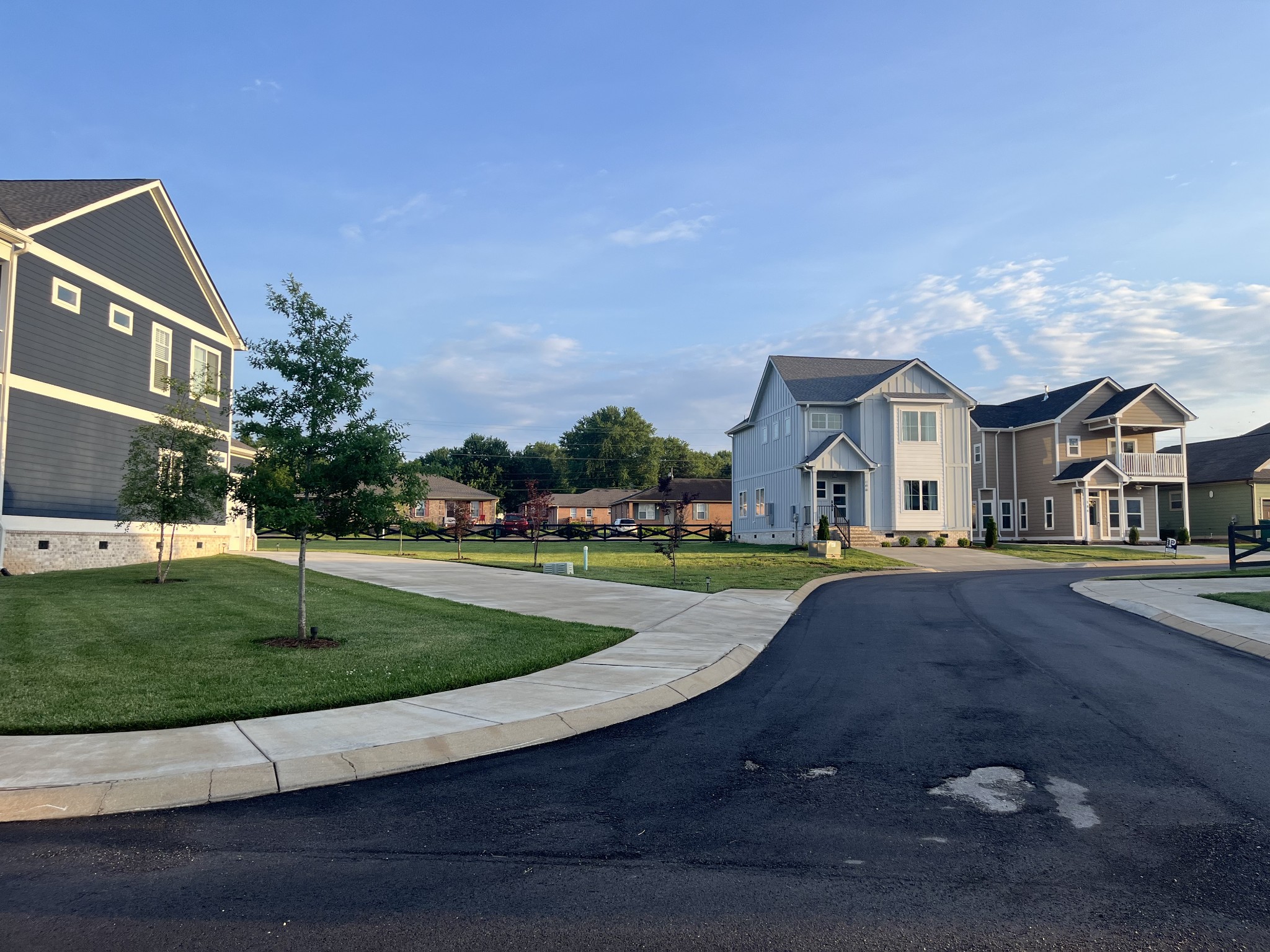 0 Barefoot Way Winchester, TN 37398 - Photo 7 of 12 a front view of a house with a yard