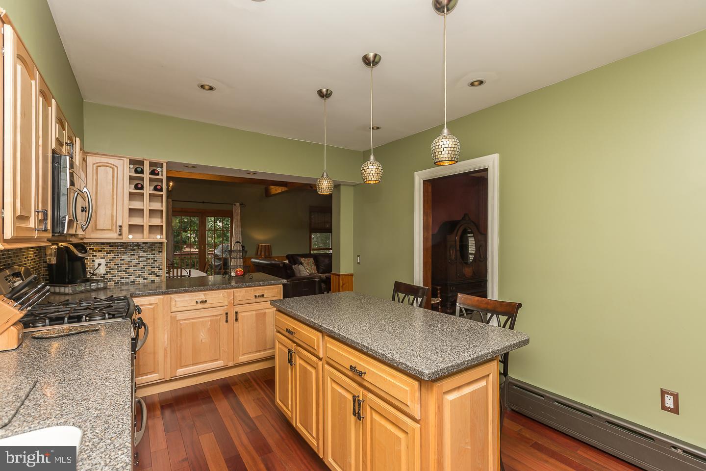 560 Kathmere Road Havertown, PA 19083 - Photo 15 of 47