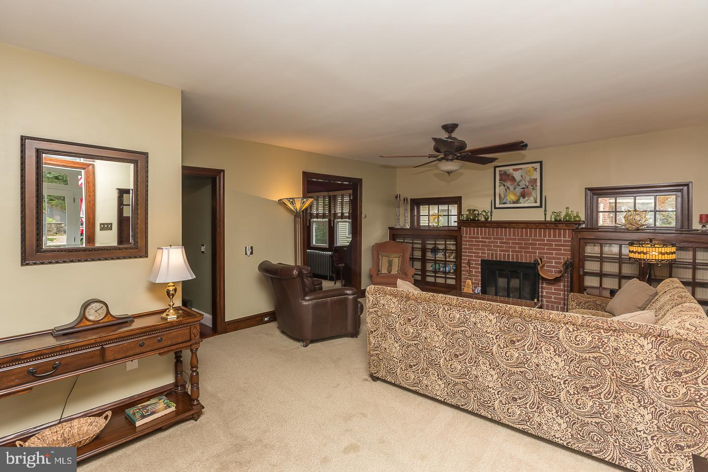 560 Kathmere Road Havertown, PA 19083 - Photo 8 of 47