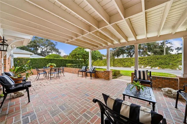 $1,100,000 | 1065 Edgewater Drive, Unit C3, Orlando, FL 32804