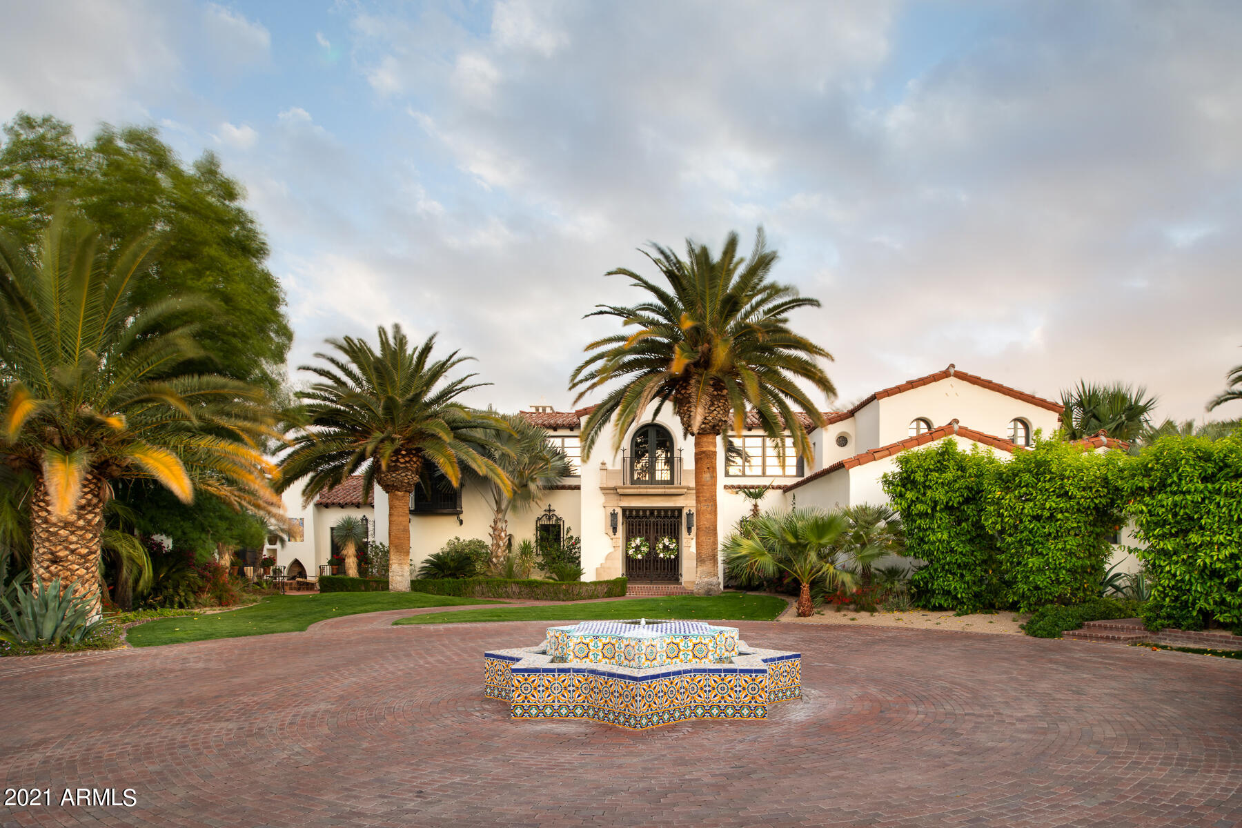 6667 East Stallion Road Paradise Valley, AZ 85253 - Photo 1 of 51 _EJK7658-Edit