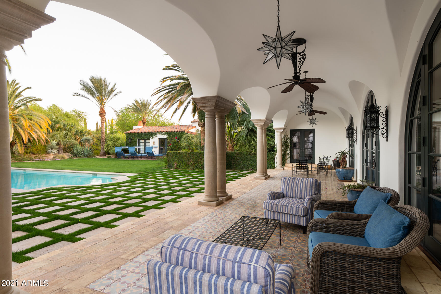 6667 East Stallion Road Paradise Valley, AZ 85253 - Photo 12 of 51 _EJK7533-Edit