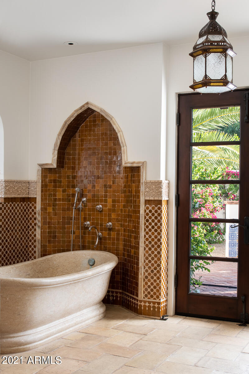 6667 East Stallion Road Paradise Valley, AZ 85253 - Photo 31 of 51 _EJK7120-Edit