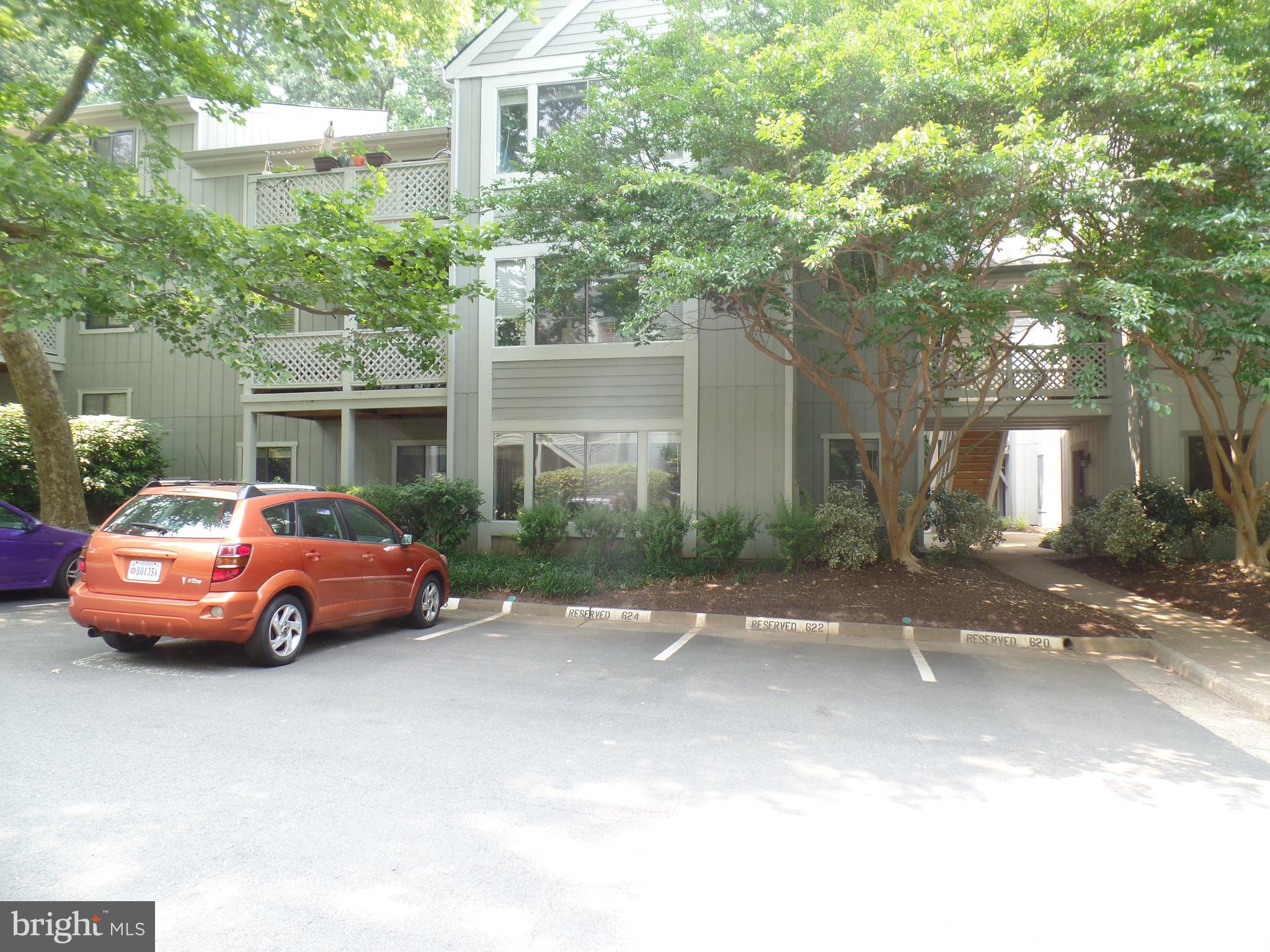 2224 Hunter's Run Drive Reston, VA 20191 - Photo 22 of 22 Gallery Image 22