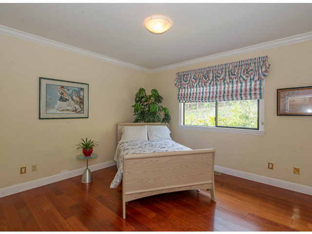 170 New Place Road Hillsborough, CA 94010 - Photo 19 of 25
