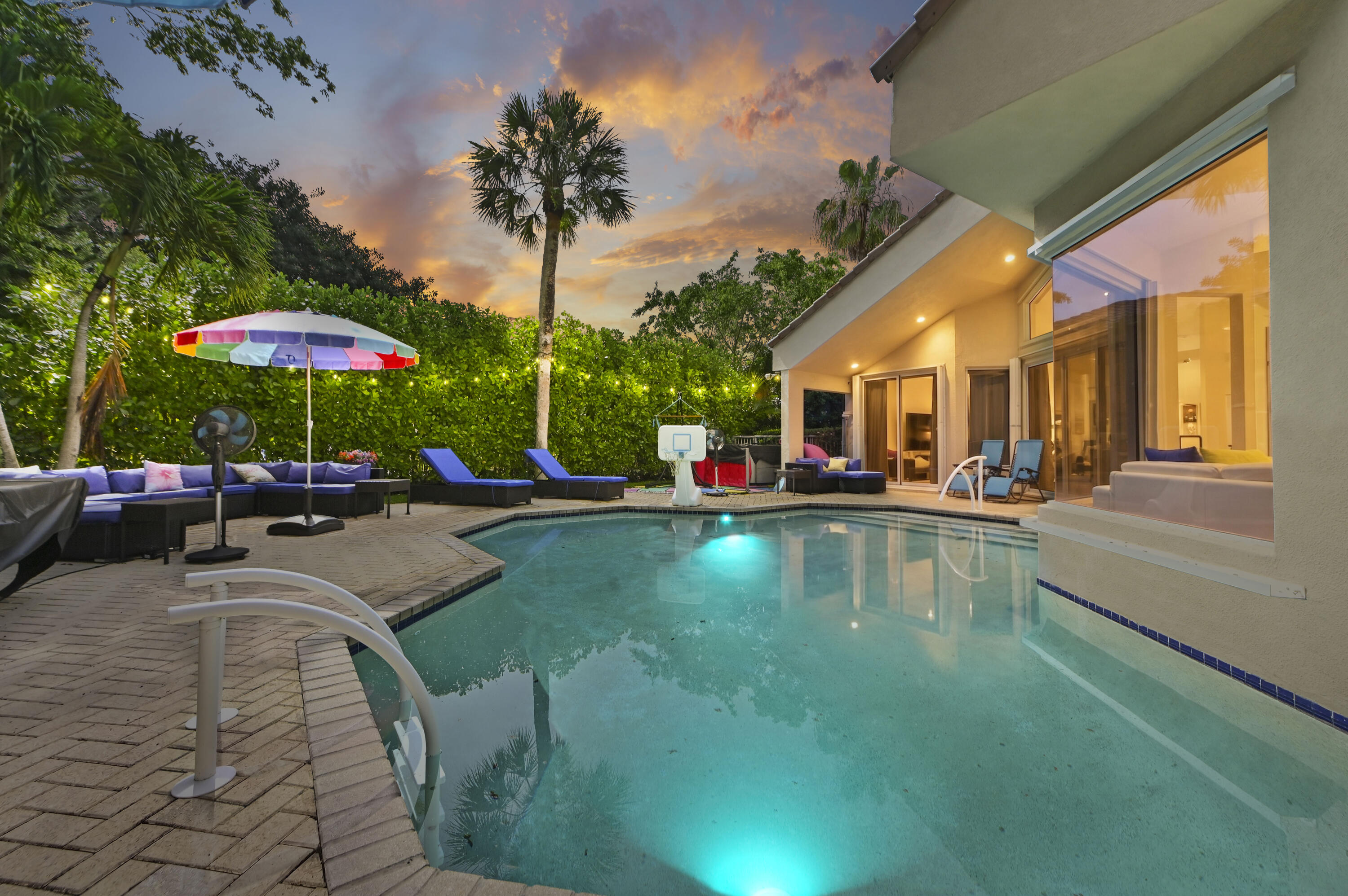 7165 Mariana Court Boca Raton, FL 33433 - Photo 35 of 47 46 Pool 04_1