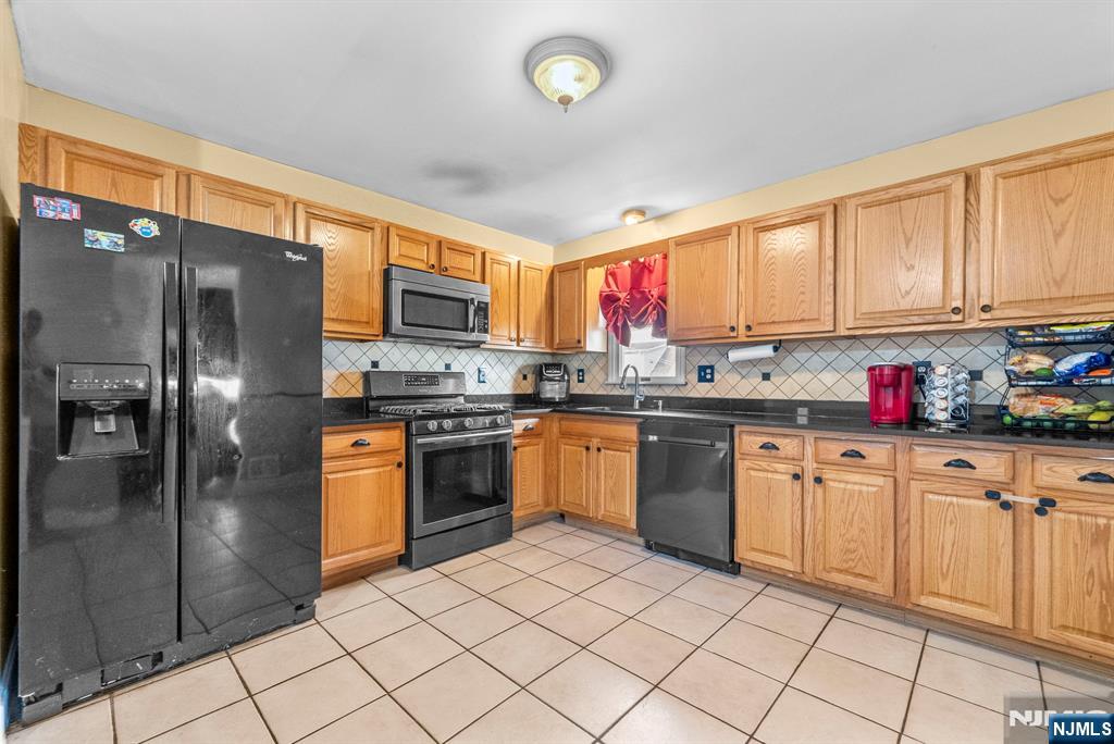 32 Hayward Place Wallington, NJ 07057 - Photo 8 of 21