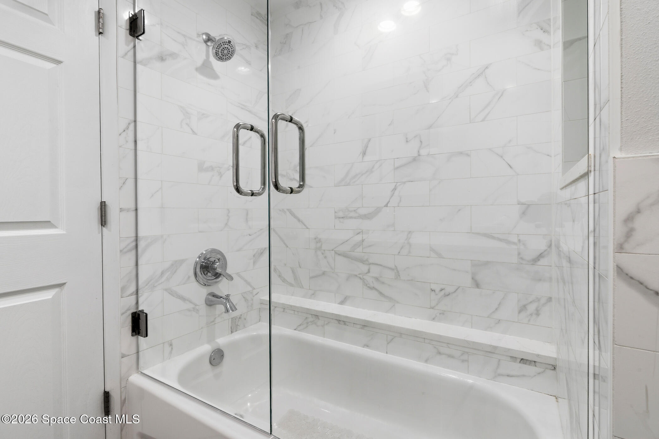 2885 Turtle Mound Road Melbourne, FL 32934 - Photo 50 of 77 Guest Bathroom