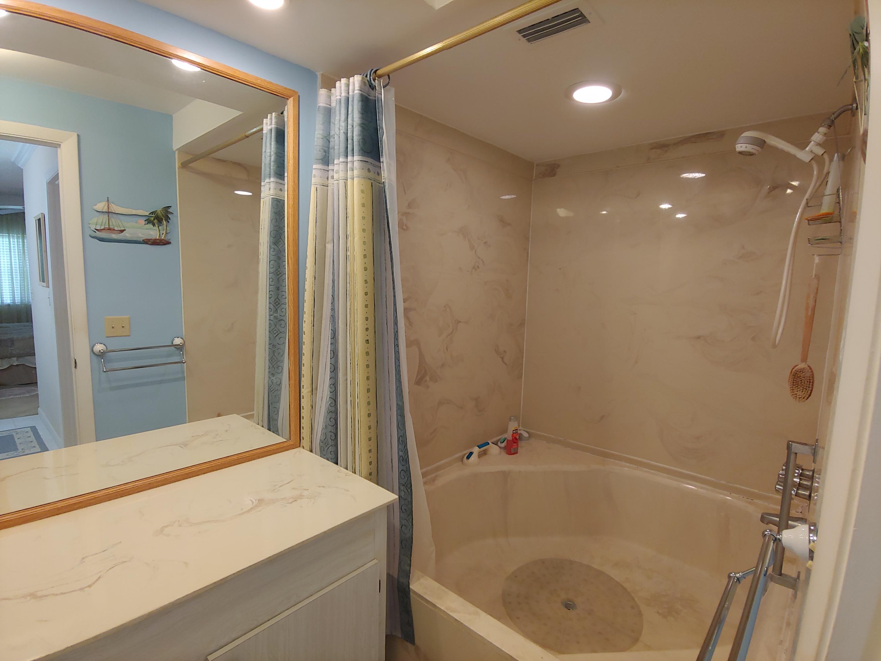 9273 Southwest 8th Street, Unit 115 Boca Raton, FL 33428 - Photo 18 of 27 18