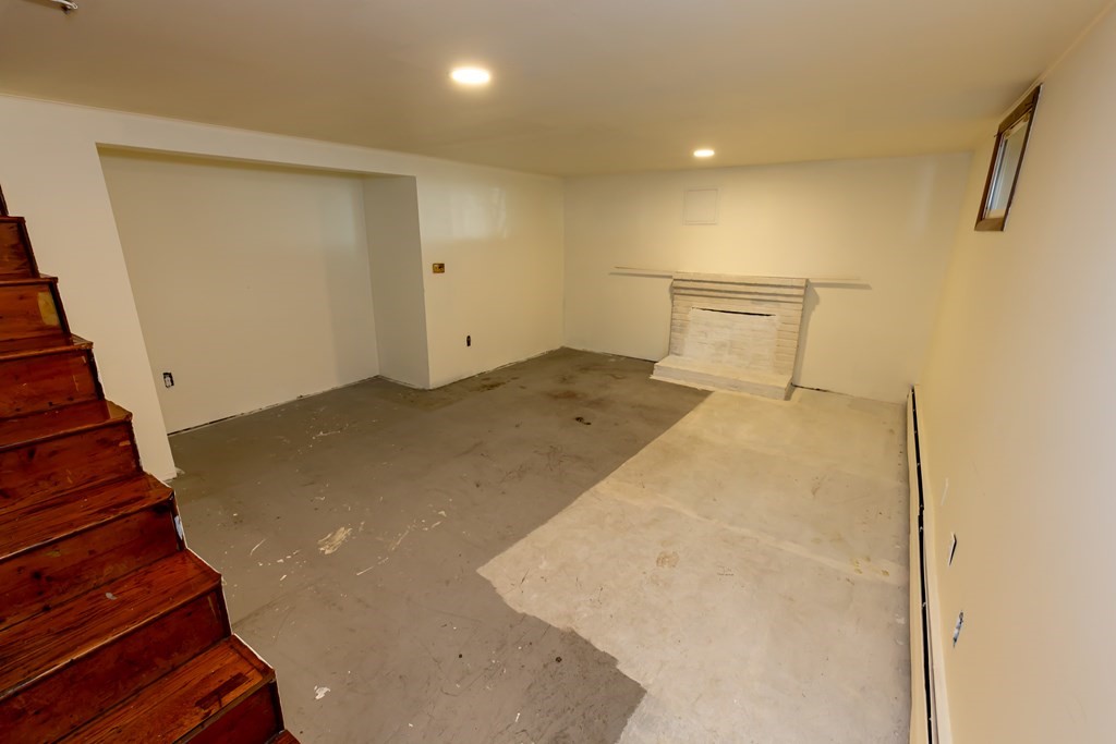 2 Carter Road Woburn, MA 01801 - Photo 41 of 42 Gallery Image 41