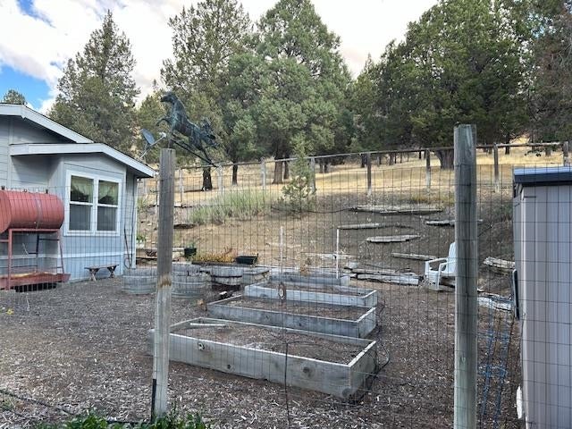 5320 Ager Beswick Road Hornbrook, CA 96044 - Photo 45 of 48 Gallery Image 45