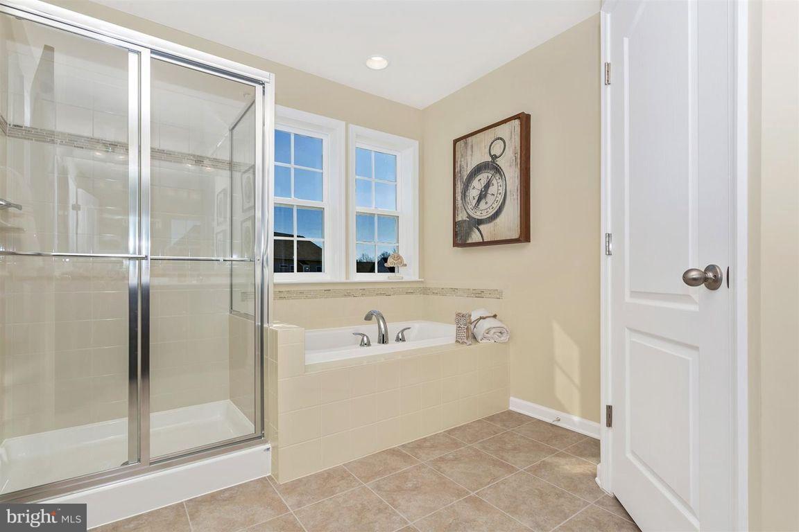 10603 Old Barn Road New Market, MD 21774 - Photo 14 of 22 Bath (Master)
