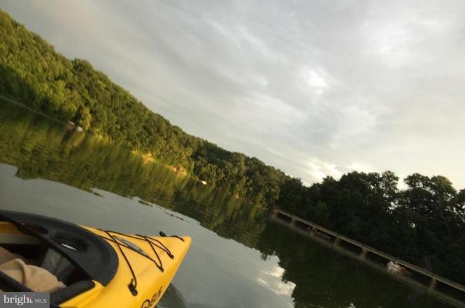 10603 Old Barn Road New Market, MD 21774 - Photo 21 of 22 4 Lakes!