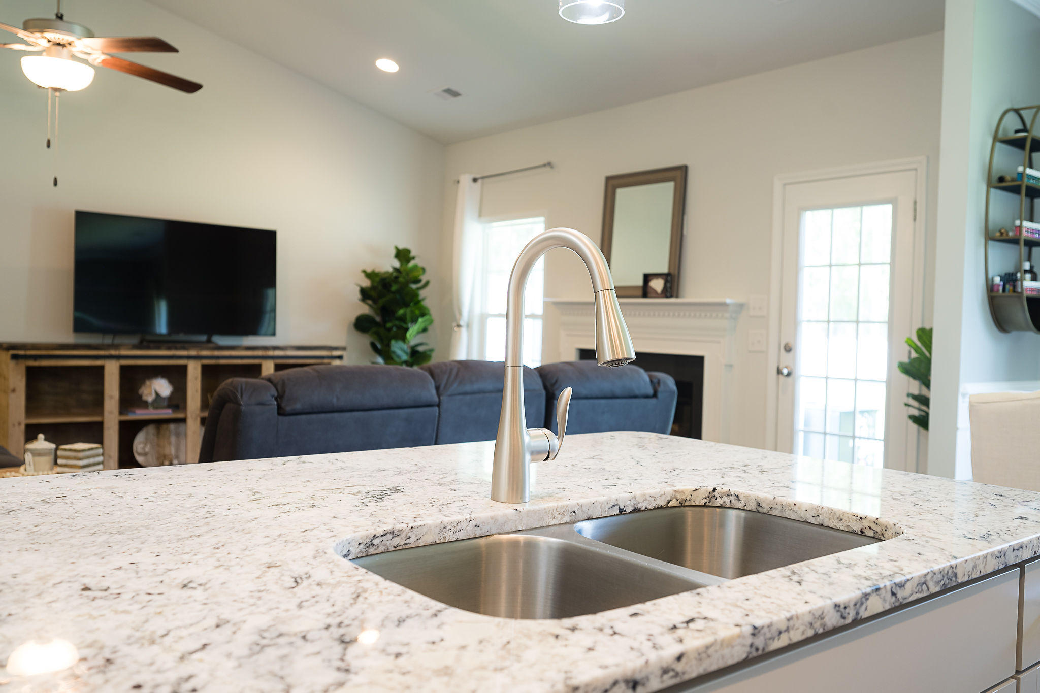 143 Hill Branch Road Ridgeville, SC 29472 - Photo 14 of 37 Quartz Countertops