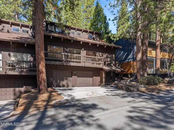 $1,598,000 | 1062 Tomahawk Trail, Incline Village, NV 89451