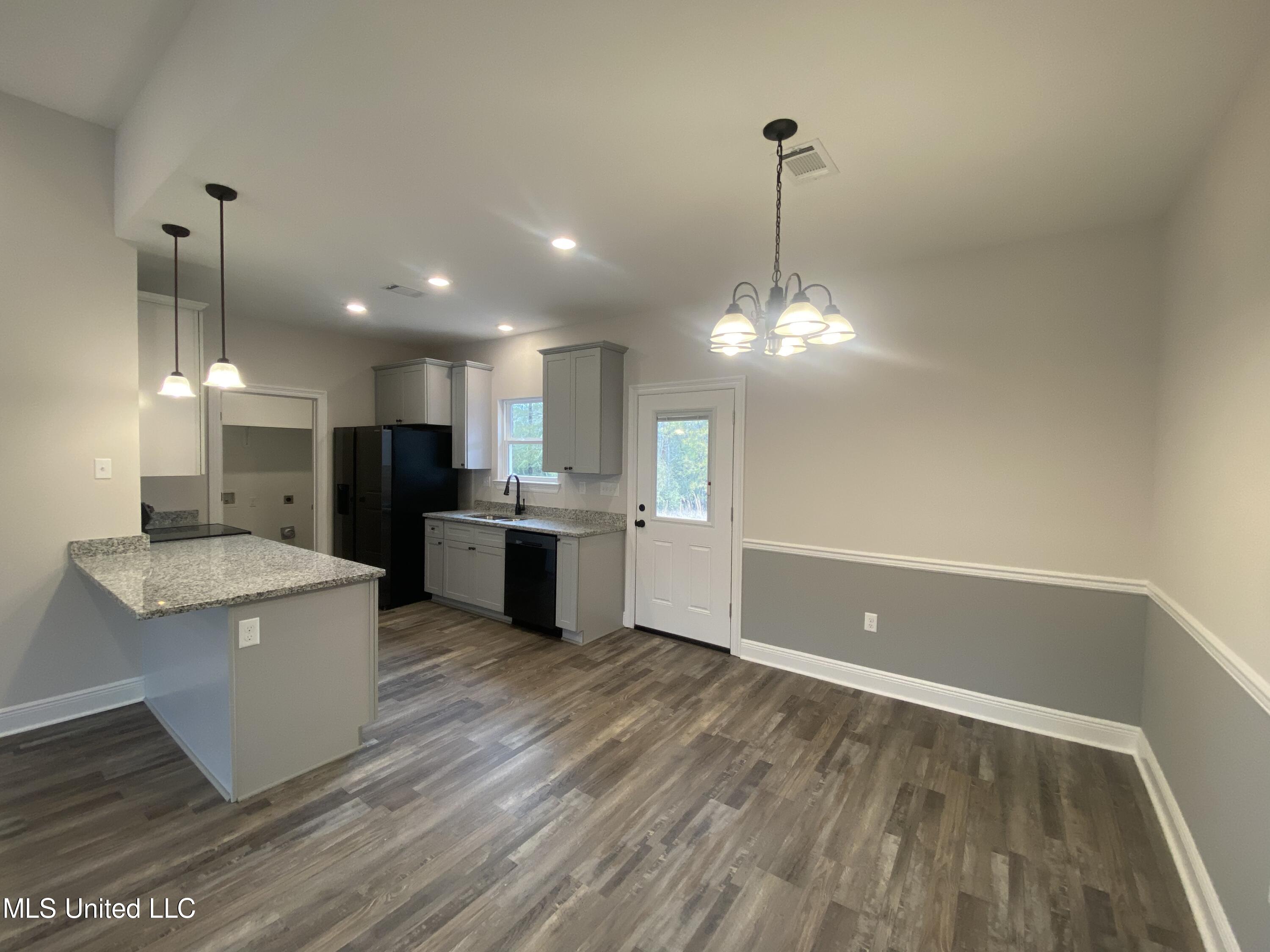 7 Colony Road McHenry, MS 39561 - Photo 3 of 17 ED19F7A8-9418-4799-8AF2-94CF7F1911F8