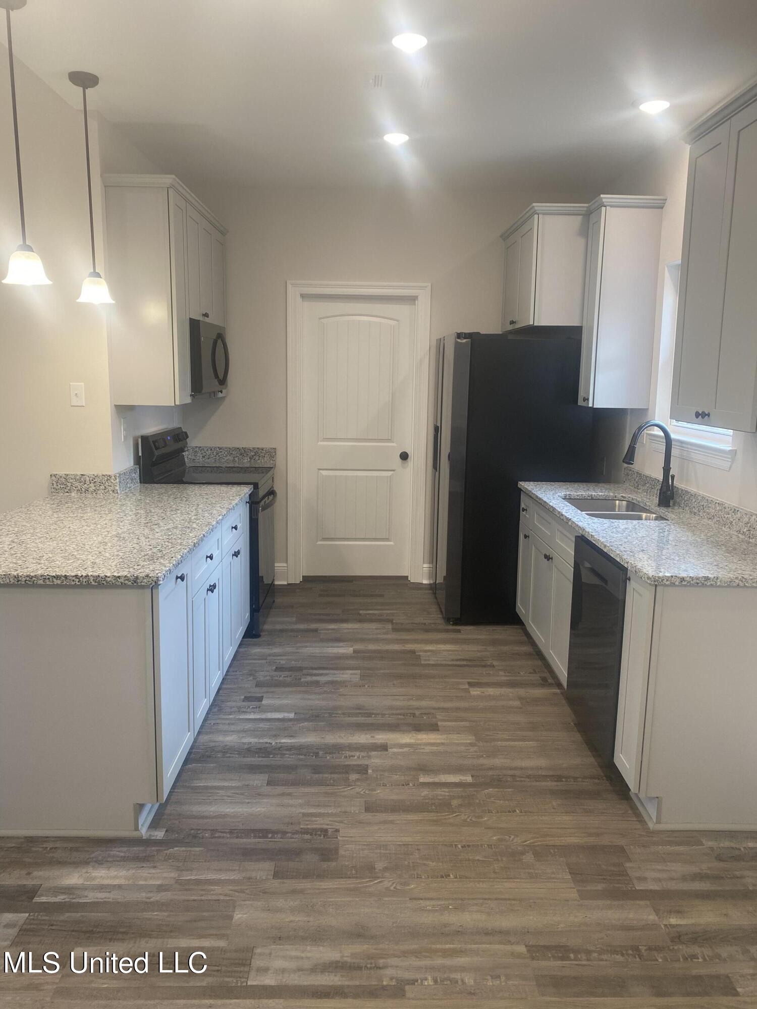 7 Colony Road McHenry, MS 39561 - Photo 4 of 17 B362F6B3-395E-4848-8129-12E2E5E2A695