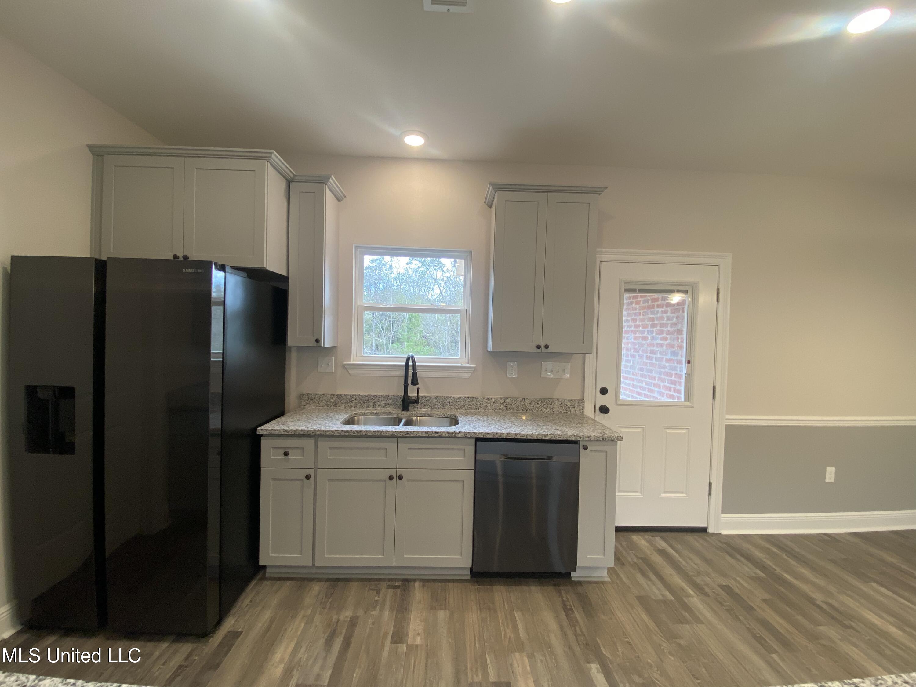 7 Colony Road McHenry, MS 39561 - Photo 5 of 17 5854E3BB-903C-409B-918F-E2488389CAFF